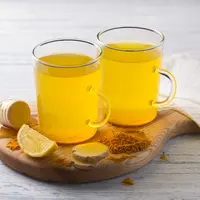 ilustrasi wedang kunyit jahe/olepeshkina/Shutterstock