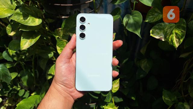 Samsung Galaxy S23 FE (Liputan6.com/Giovani Dio Prasasti)