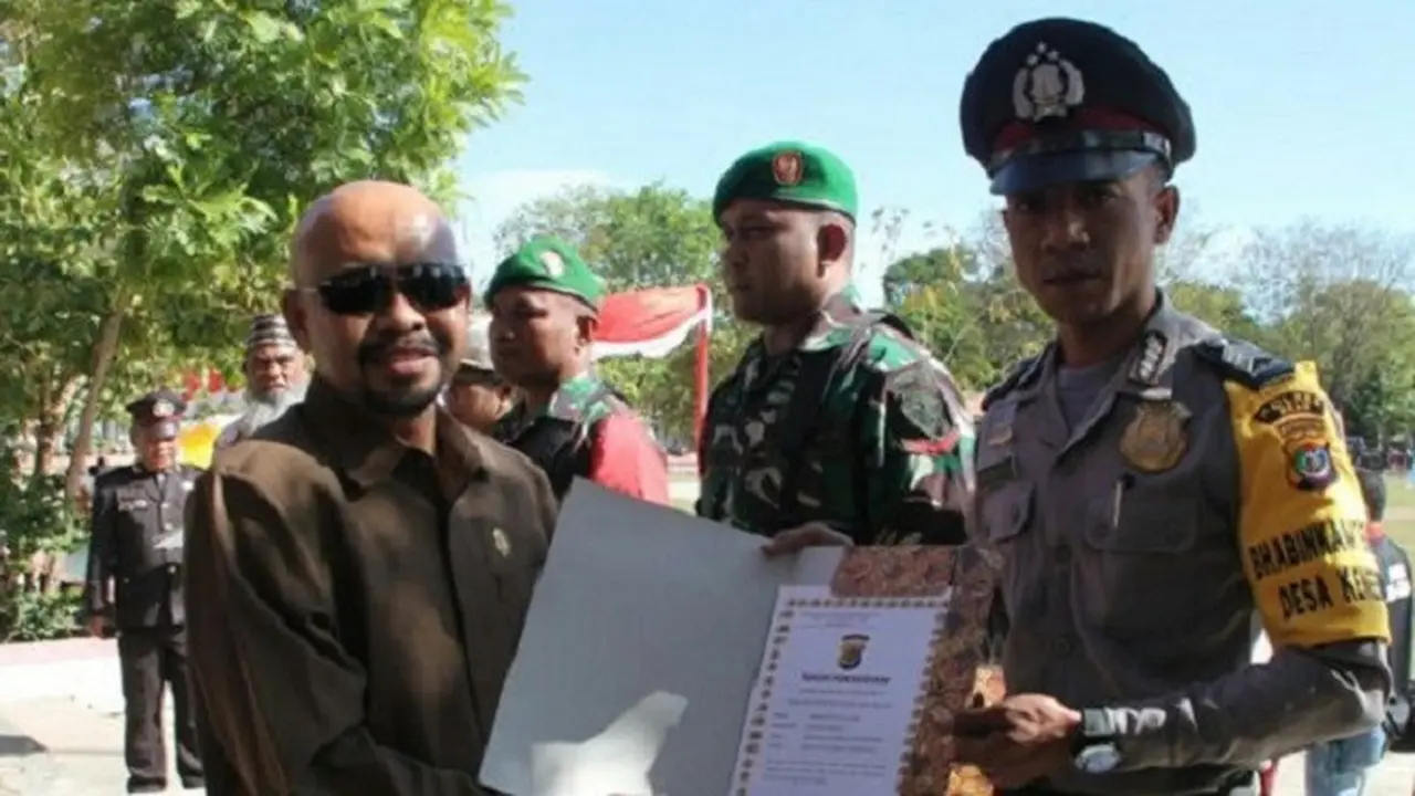 Hadiah bagi Polisi Pembebas Warga Eks Tim-Tim dari Buta Aksara