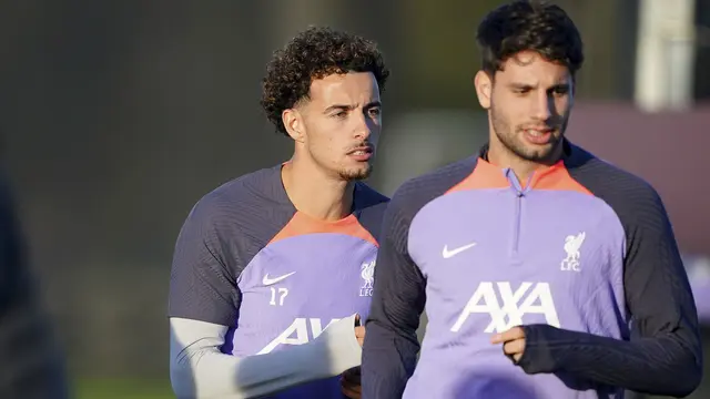 Latihan Liverpool Vs Toulouse di Liga Europa