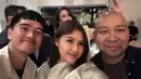 Kaesang juga hadir bersama Erina Gudono dengan pakaian warna ivorynya. [@erinagudono]