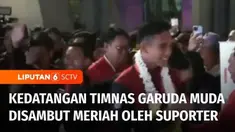 Ratusan suporter menyambut meriah Tim Nasional Garuda Muda yang baru saja tiba di Tanah Air, malam tadi. Para suporter turun ke jalan, meneriakkan yel-yel bagi timnas yang berhasil meraih kembali medali emas SEA Games setelah 32 tahun.