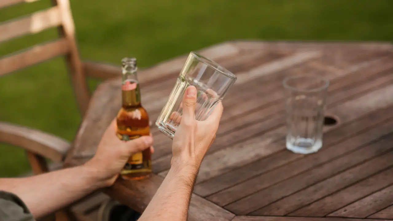 Ilustrasi Alkohol Pexels