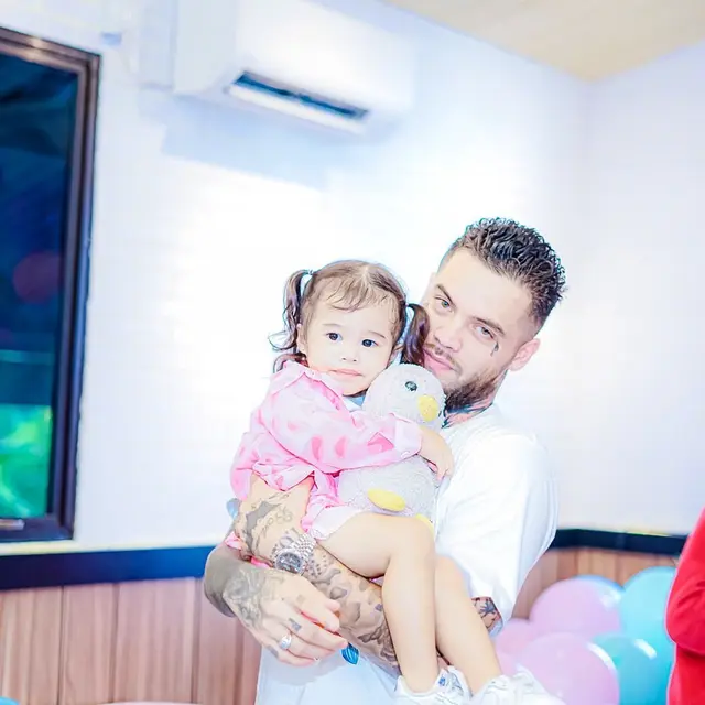 [Fimela] Diego Michiels