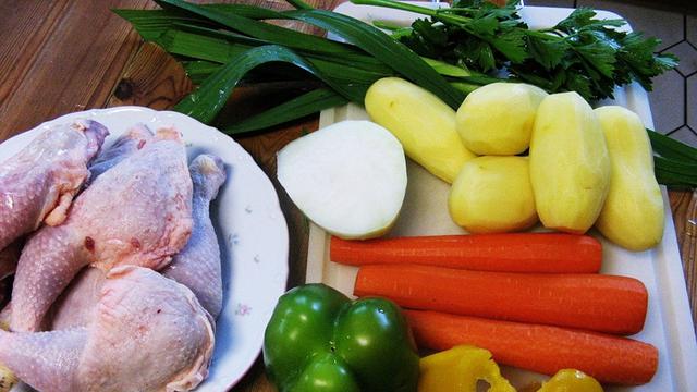 Cara Membuat Sayur Sop Ayam Yang Mudah Dan Sederhana Enak Dan Bikin Nagih Lifestyle Liputan6 Com