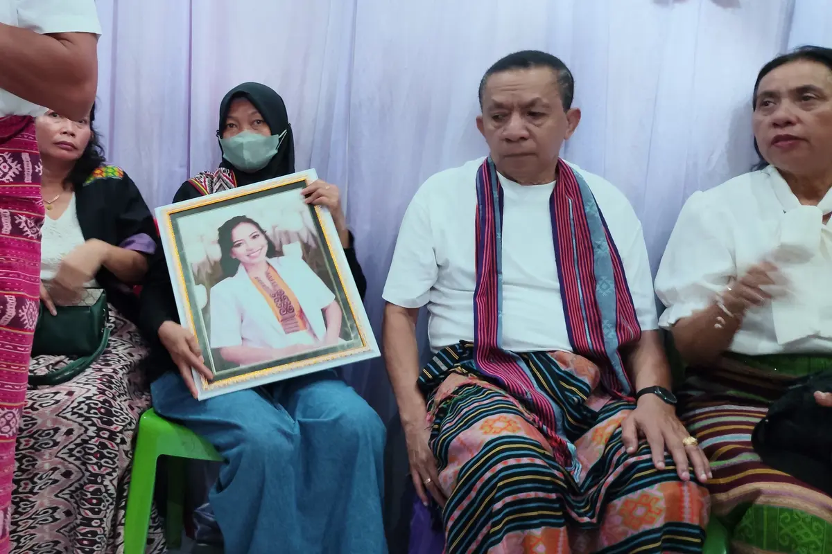 Suasana duka di rumah dokter Icha