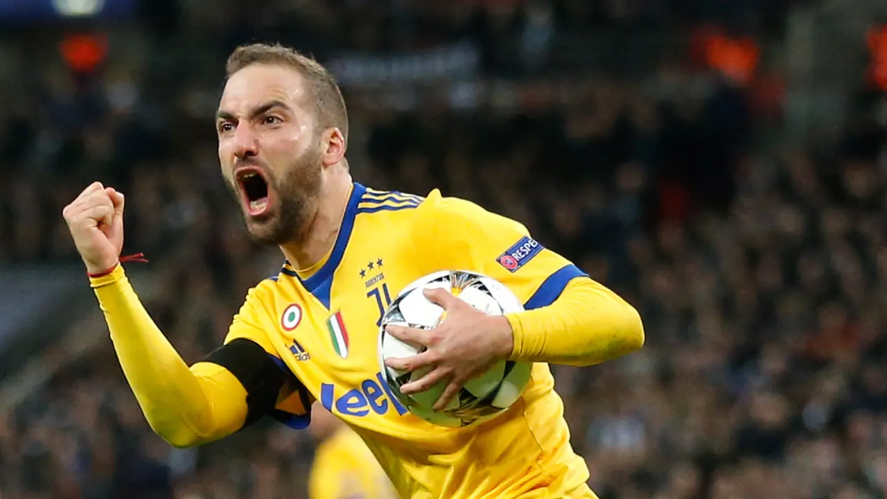 Gol Higuain dan Dybala Singkirkan Tottenham Hotspur di Liga Champions