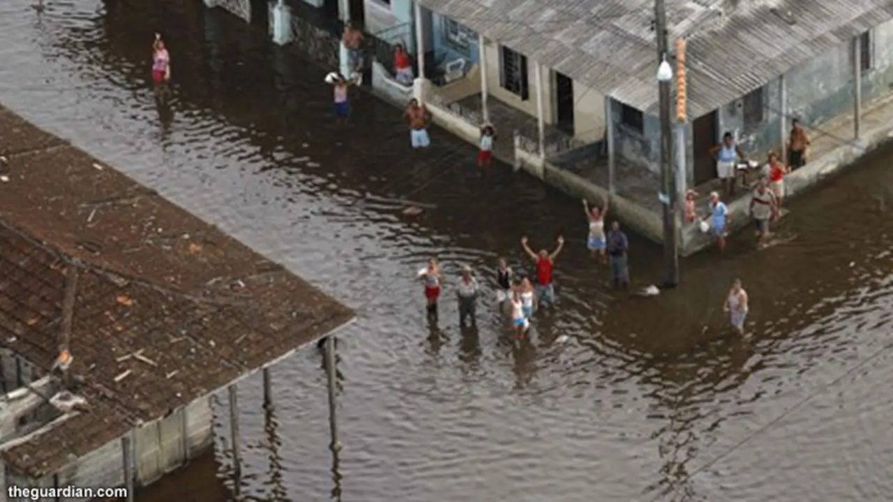 banjir-kuba-131204a.jpg