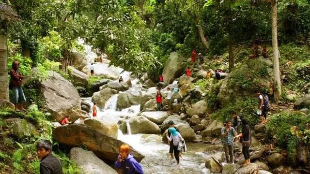 Pagi di Lembah Palu dan Cerita Atlantis yang Hilang
