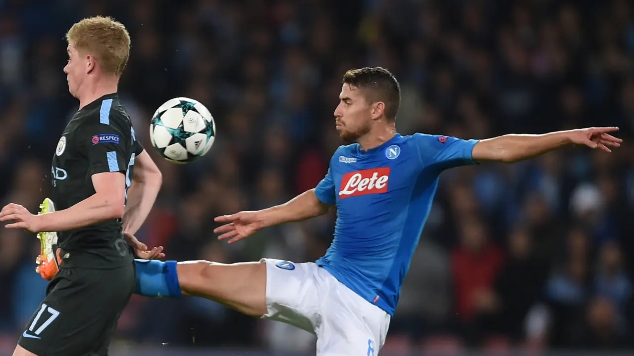 Manchester City Kalahkan Napoli