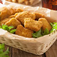 Ilustrasi nugget ayam sayur./Copyright shutterstock.com/g/Olga_Miltsova