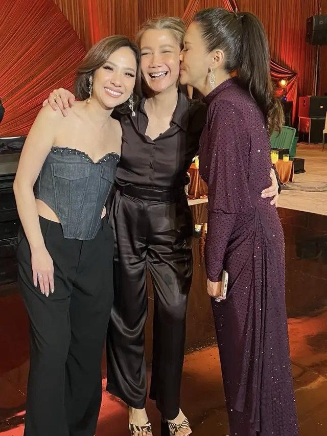 Bunga Citra Lestari saat Hadir di Ulang Tahun Maia Estianty ke-50 kenakan bustier  [@bumiauw]