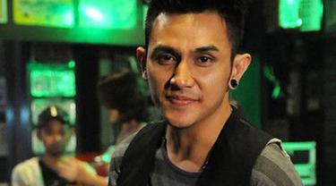 [Bintang] Vicky Nitinegoro