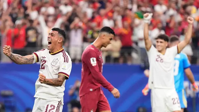Ronaldo Menangis Spanyol Lolos ke Perempat Final