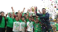 Madrasah Ibtidaiyah Negeri 6 Gandaria terpilih menjadi juara MILO Football Championship area Jakarta setelah mengalahkan SD Cinta Kasih Tzu Chi 2-0. (dok. MFC)