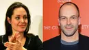 Belum resmi menyandang status janda, ternyata Angelina Jolie akan segera menikah kembali, meskipun proses cerainya dengan Brad Pitt belum selesai. Siapa sosok pria yang berhasil meluluhkan hati Jolie di tengah masalahnya ini? (AFP/Bintang.com)