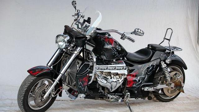 Kumpulan Potret Modifikasi Ekstrem Motor Bermesin Mobil