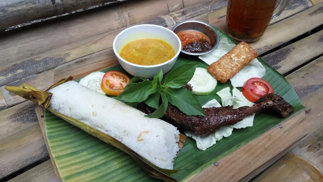 Aroma Menggoda Nasi Sangit Sambal Kopi, Siapa Mau Coba?