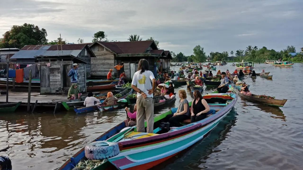 Pasar Terapung Lok Baintan