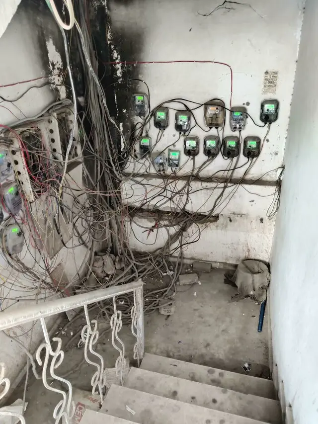 7 Potret Ini Bak Mimpi Buruk Teknisi