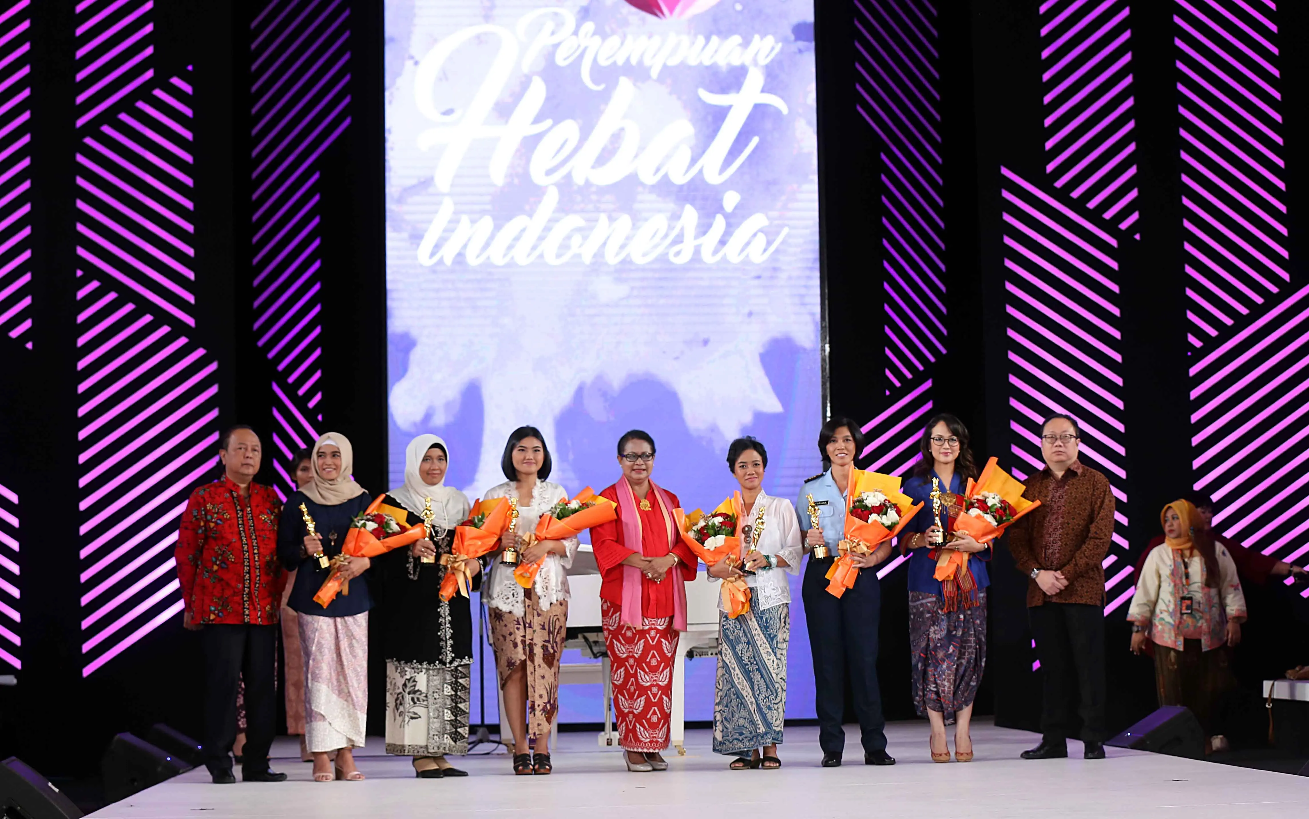 Anugerah Perempuan Hebat Indonesia 2017 (Bintang.com/Yunan Nasution)