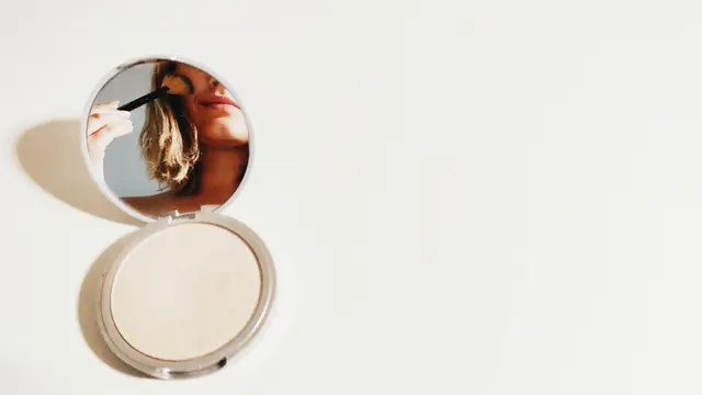 Bersihkan Wajah Sebelum Merias Diri