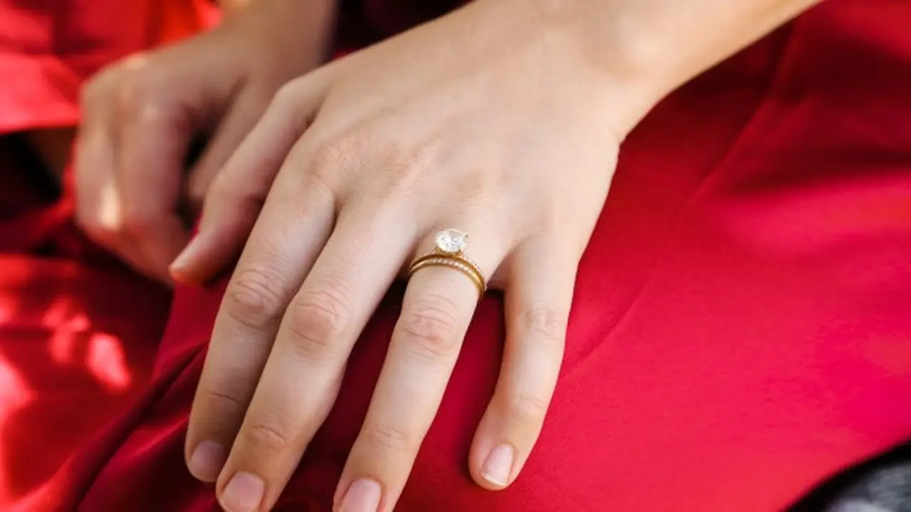 Ilustrasi Cincin Emas (Credit: Giorgio Trovato/Unsplash)