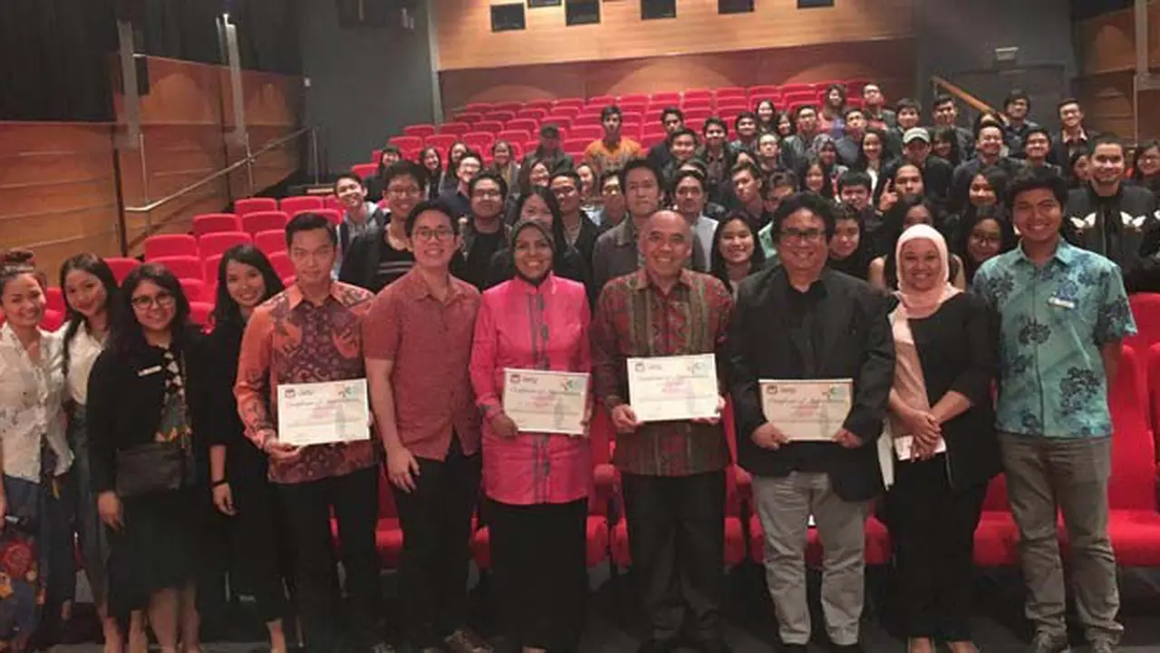 Nurhayati: Demokrasi Tentukan Masa Depan Indonesia