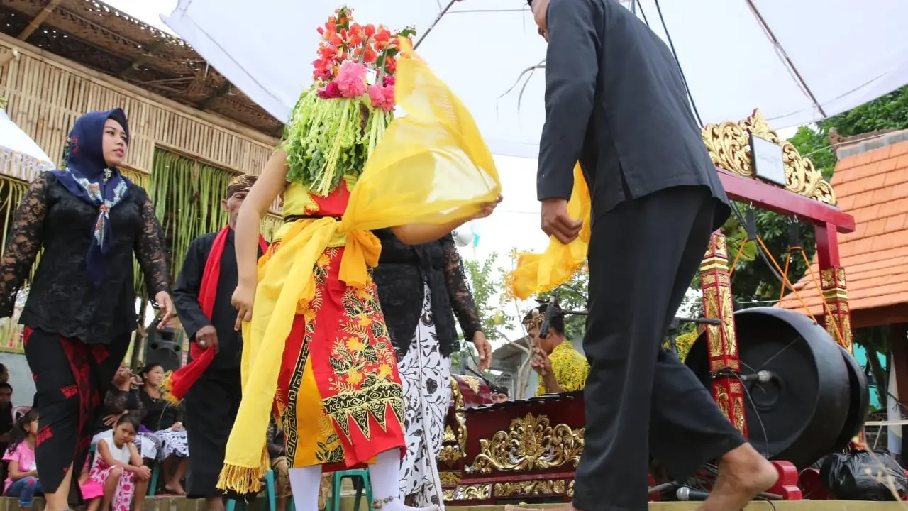 Ritual adat Seblang Olehsari Banyuwangi Yang dilakukan setiap  Hari Raya Idul Fitri. (Istimewa)