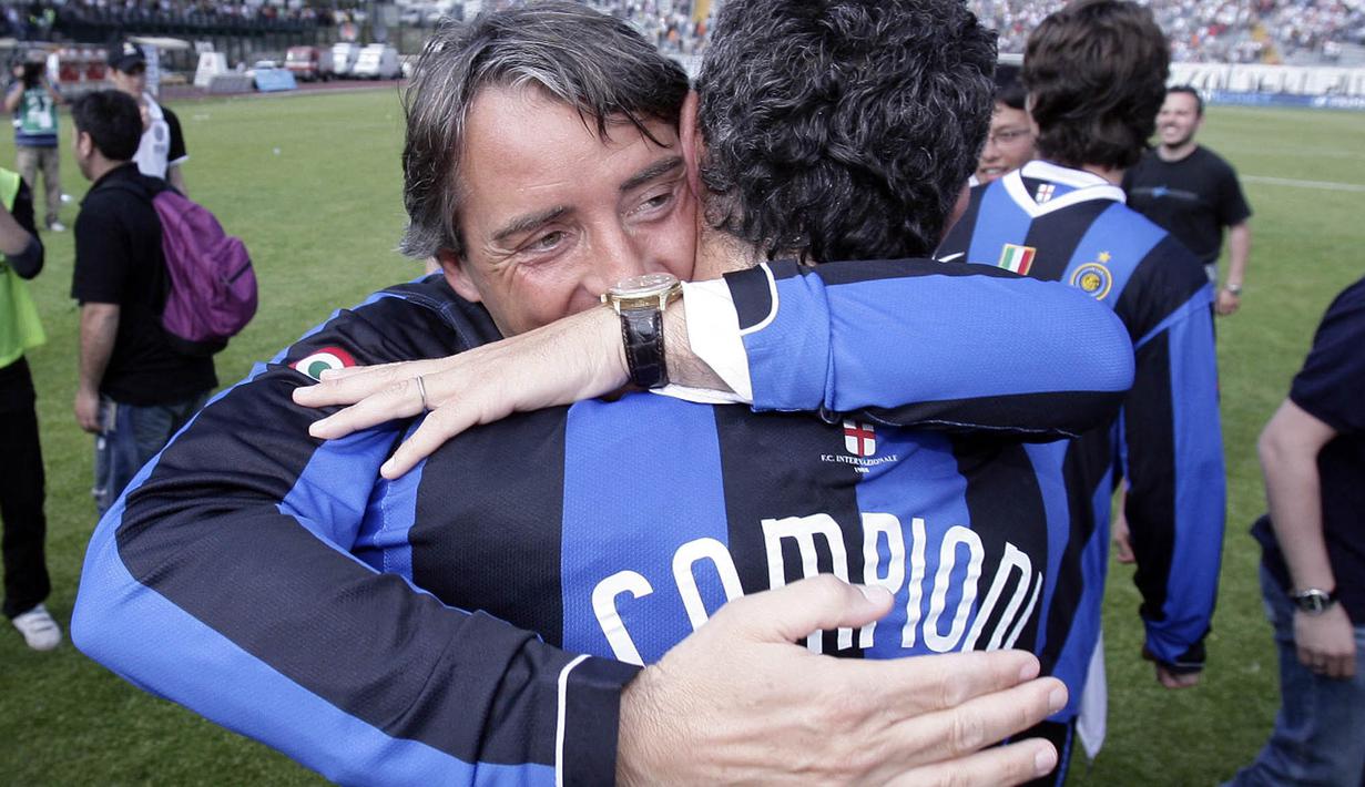 Tiga gelar Scudetto secara beruntun direngkuh pasukan biru-hitam di bawah kendali Roberto Mancini. Masing-masing pada musim 2005/2006, 2006/2007, dan 2007/2008. (Foto: AFP/Nico Casamassima)