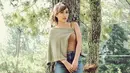 Berawal dari model saat mengikuti audisi gadis sampul Majalah Aneka Yess!, Louise Anastasya meniti kariernya hingga jadi bintang FTV dan bermain layar lebar. Salah satu sinetron terbarunya saat ini ialah Princess Mermaid yang ditayangkan SCTV. (Liputan6.com/IG/louiseans)