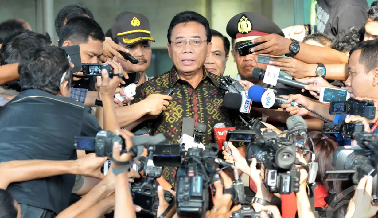Djoko Suyanto dipanggil KPK untuk menjadi saksi dari kasus yang menjerat Jero Wacik,  Jakarta, Selasa (16/9/2014) (Liputan6.com/Panji Diksana)