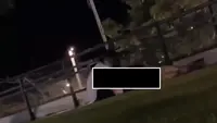 Viral Video Sejoli Bermesraan di Alun-alun Kota Tuban