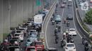 Lalu lintas (lalin) Jakarta yang sebelumnya lengang kini kembali ramai dan macet. (Liputan6.com/Herman Zakharia)