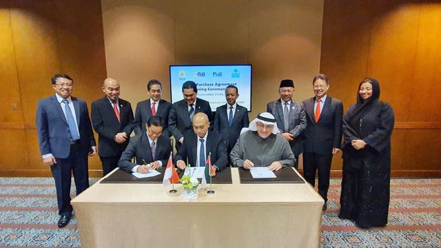 Pln Masdar Sepakati Jual Beli Listrik Plts Terapung Cirata