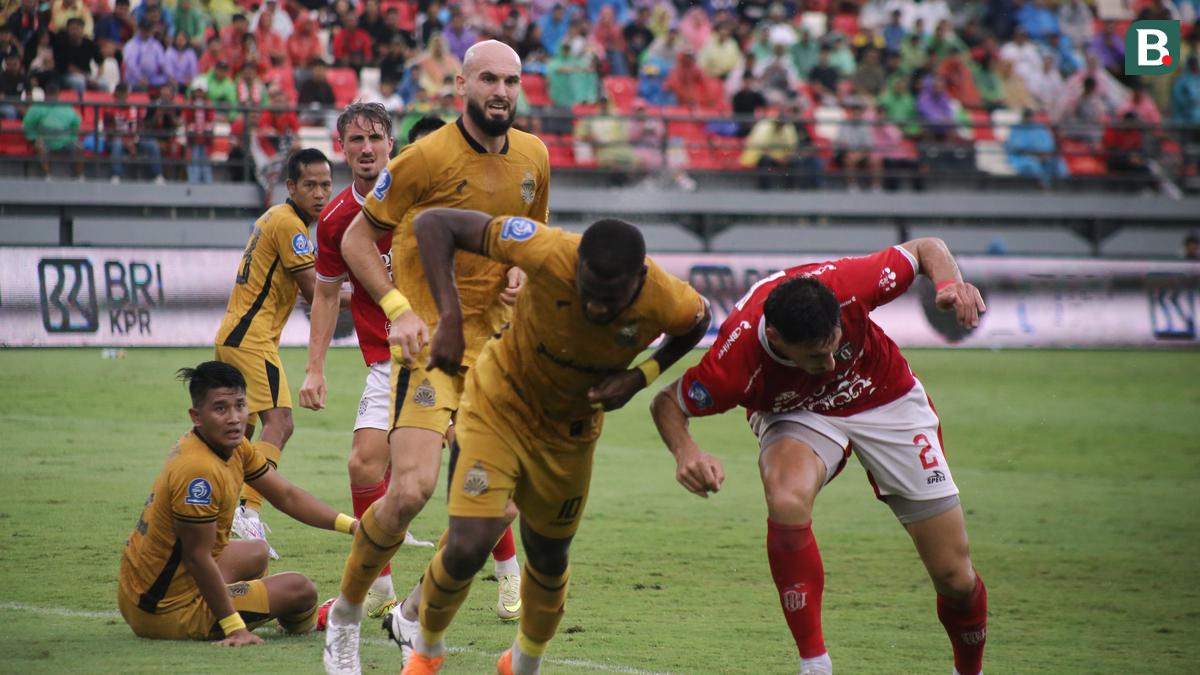 BRI Super League: Bhayangkara FC Keok dari Bali United, Kesalahan Kecil Bikin Paul Munster Geram