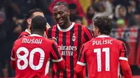Momen pemain AC Milan Tammy Abraham mencetak gol ke gawang AS Roma pada perempat final Coppa Italia. (X/AC Milan)