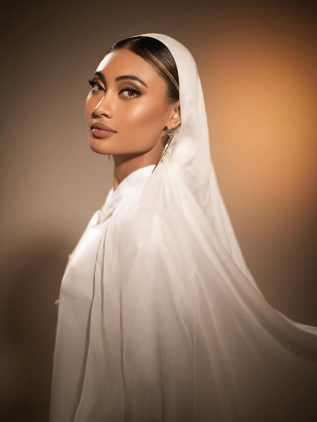 Potret Cantik Novia Bachmid dalam Lagu Terbaru \'KepadaNya\'. (instagram/noviabachmid)