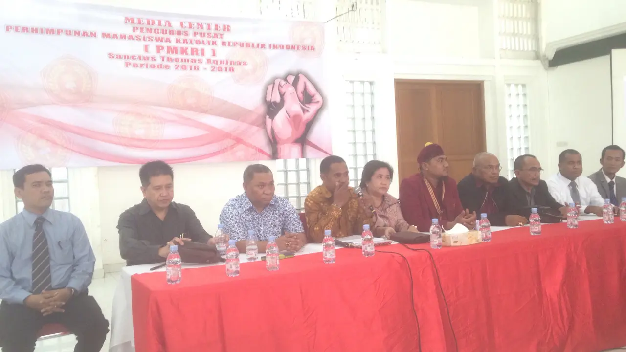 PP PMKRI menggandeng 149 advokat atau pengacara guna mendampingi laporan atas dugaan penistaan agama dilakukan Rizieq Shihab.