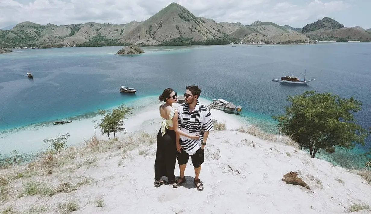 Syahnaz dan Jeje Labuan Bajo (Instagram/ritchieismail)