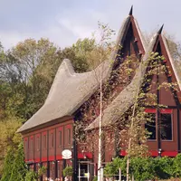 Melalui bangunan tradisional, nuansa Indonesia pun bisa dirasakan di sederet negara Eropa.