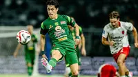 Pertandingan&nbsp;Persebaya Surabaya vs Bali United di Stadion Gelora Bung Tomo, Surabaya, Sabtu (23-8-2025). (Dok X @persebayaupdate)
