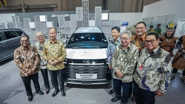 Menperin Agus Gumiwang Tandatangani STARGAZER Cartenz X, Apresiasi Langkah Hyundai Perkuat Produk Lokal