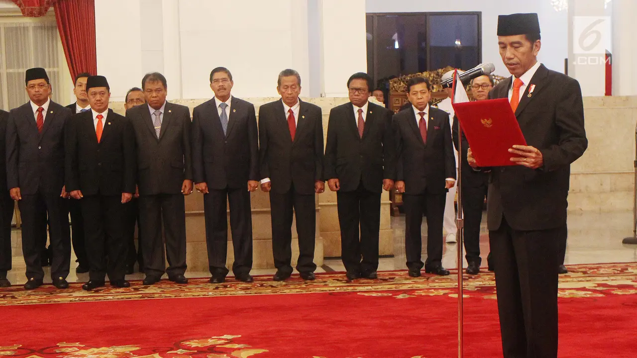 Jokowi  Lantik Dewan Pengarah dan Kepala UKP Pembinaan Ideologi Pancasila