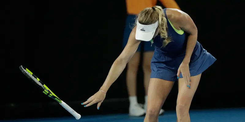 Caroline Wozniacki Banting Raket di Australia Terbuka