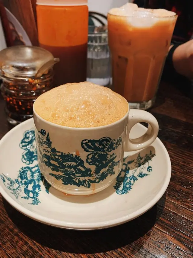 ilustrasi tips membuat teh tarik anti gagal yang bisa membantu menghidrasi tubuh/Instagram.com: @yumfoodprints