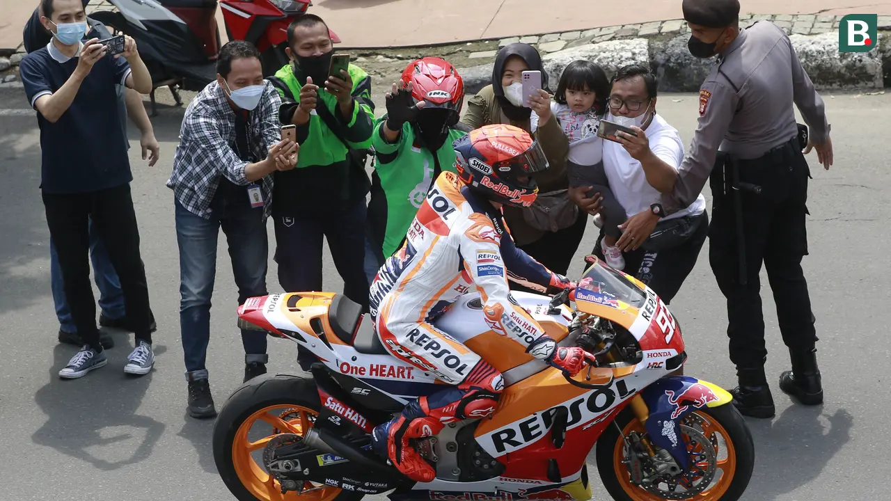 Foto: Tidak ada Yamaha di Barisan Depan, Marc Marquez Pimpin Konvoi Parade MotoGP di Jakarta