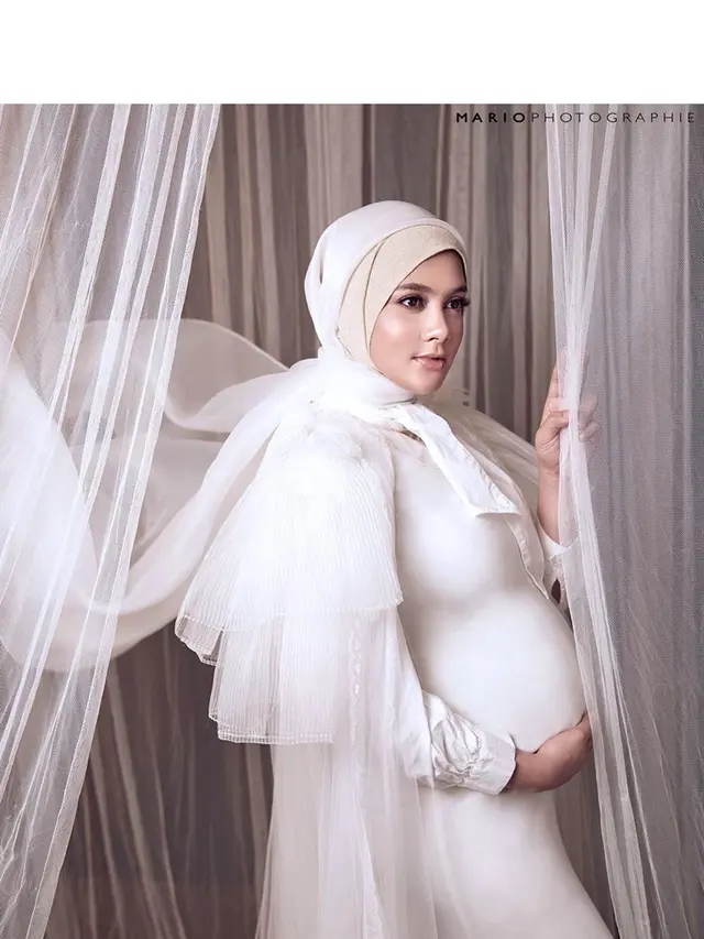 Istri Rifky Balweel Melahirkan Anak Laki-Laki, Ini 7 Potret Kehamilannya