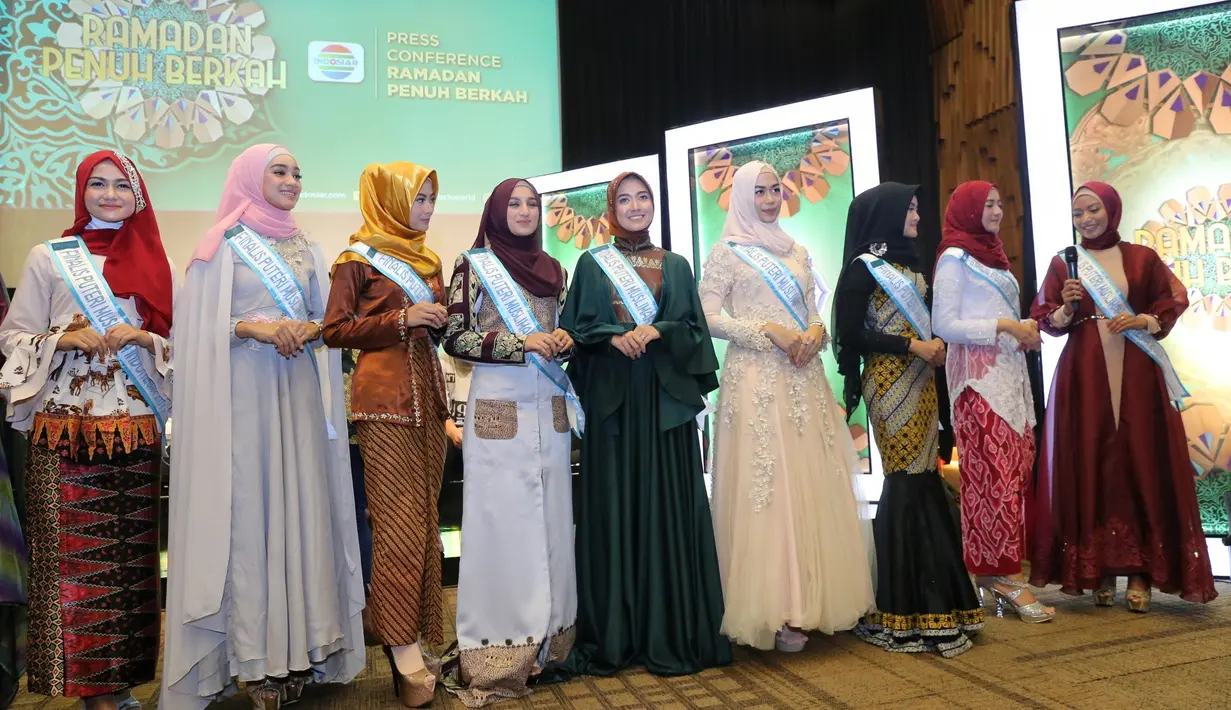 “Jadi kita harapkan mereka nantinya bisa jadi duta perdamaian yang menyampaikan syiar tentang keindahan dan kebaikan Islam, termasuk soal perdamaian," tutur Yenny Wahid. (Adrian Putra/Bintang.com)