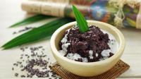 Ilustrasi bubur ketan hitam./Copyright shutterstock.com
